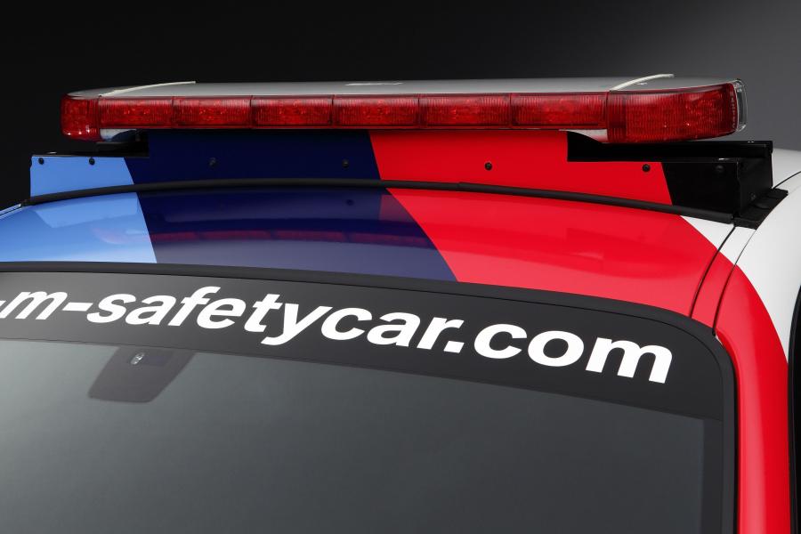  BMW 1-Series M Coupe MotoGP Safety Car 2011 года  (фото 10 из 40)